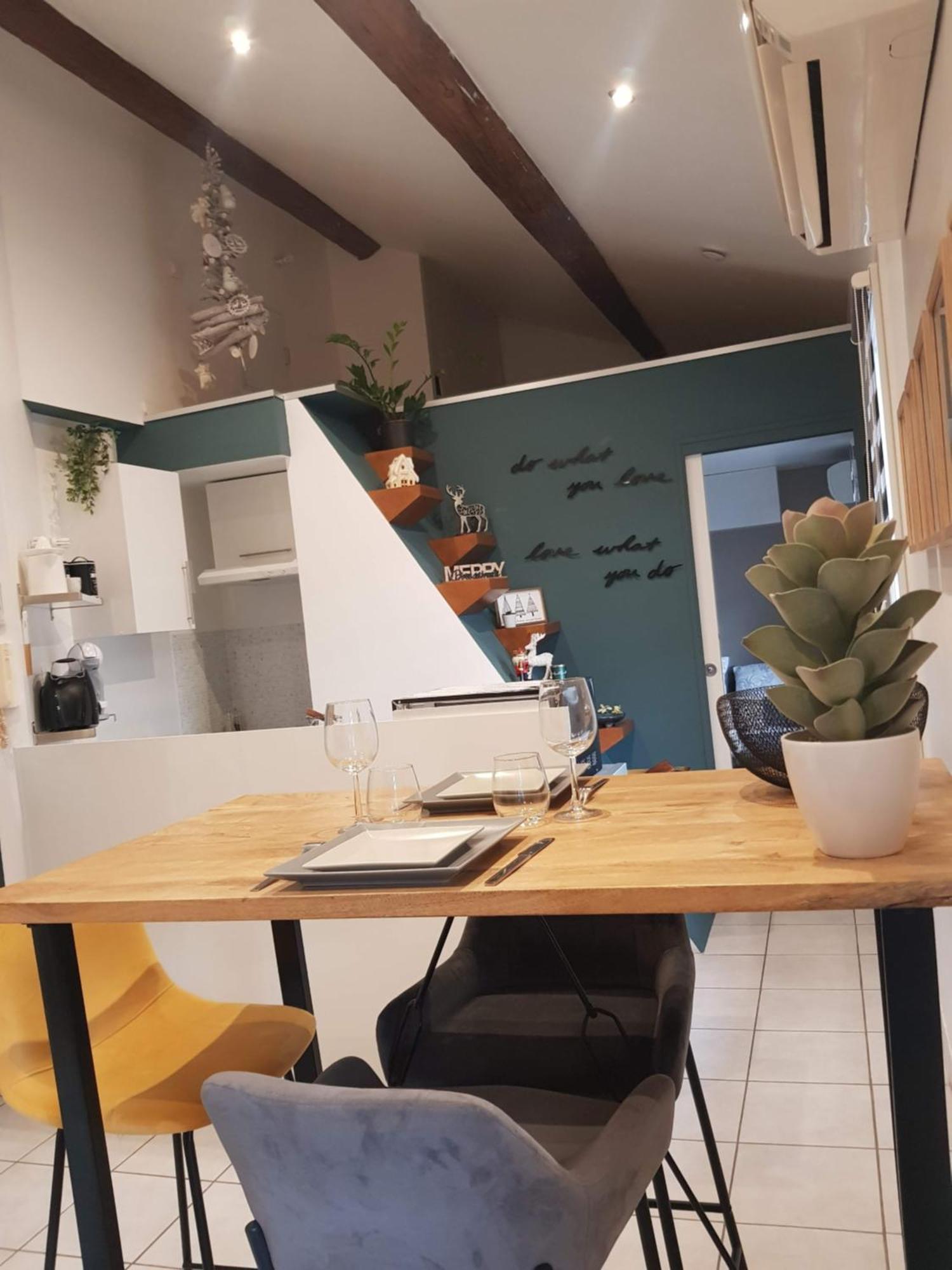 Appartement Climatise Proche Gare Et Centre-Ville Sète Zewnętrze zdjęcie